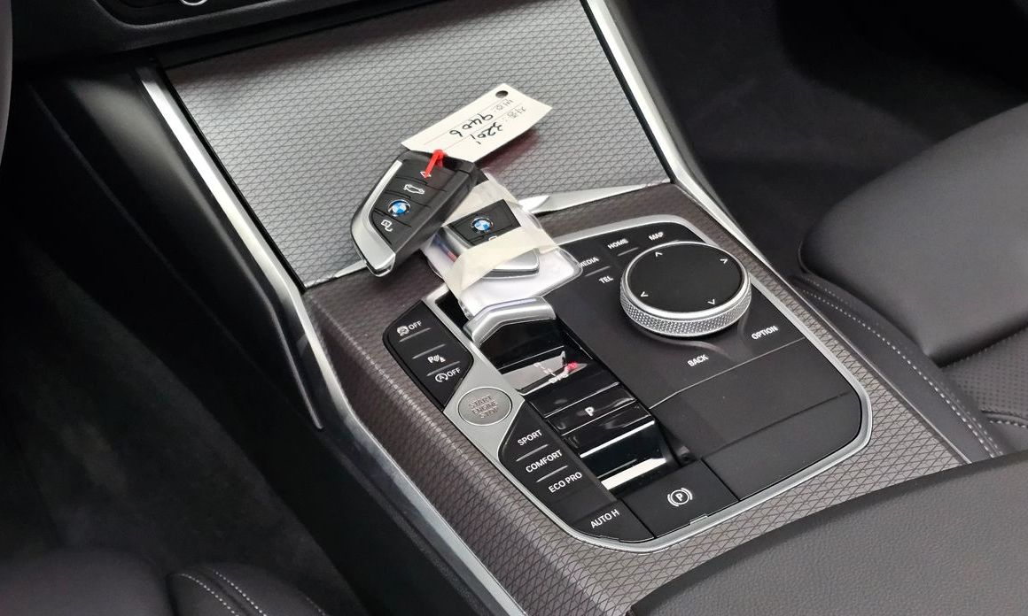BMW 3-Series 2025