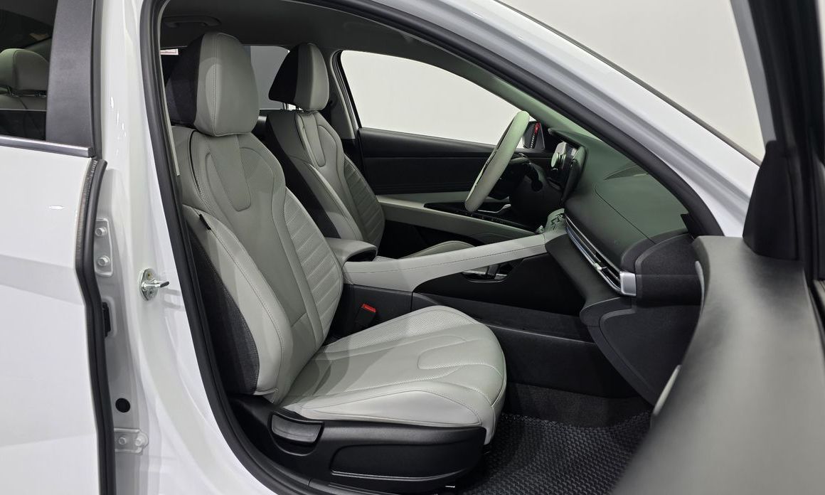 Hyundai AVANTE 2021