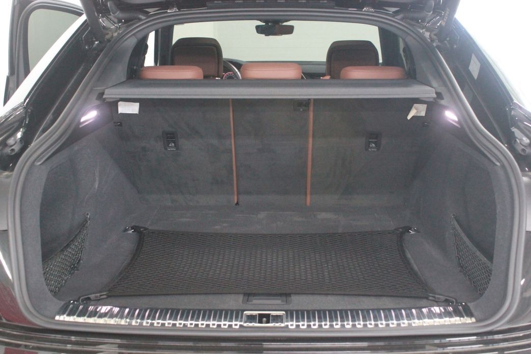 Audi Q8 e-tron 2024