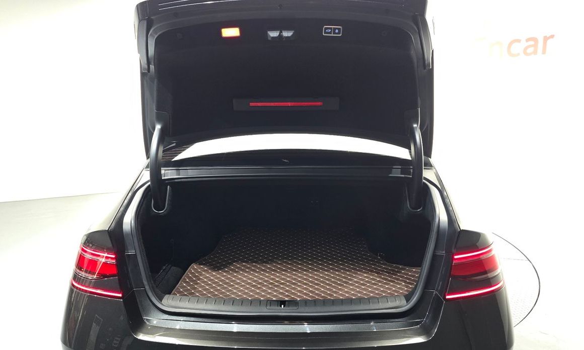 Genesis G90 2025