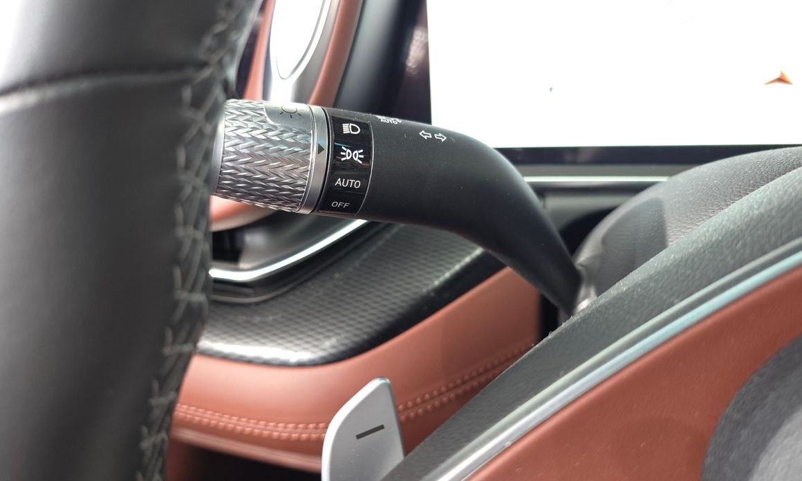 Genesis G90 2025