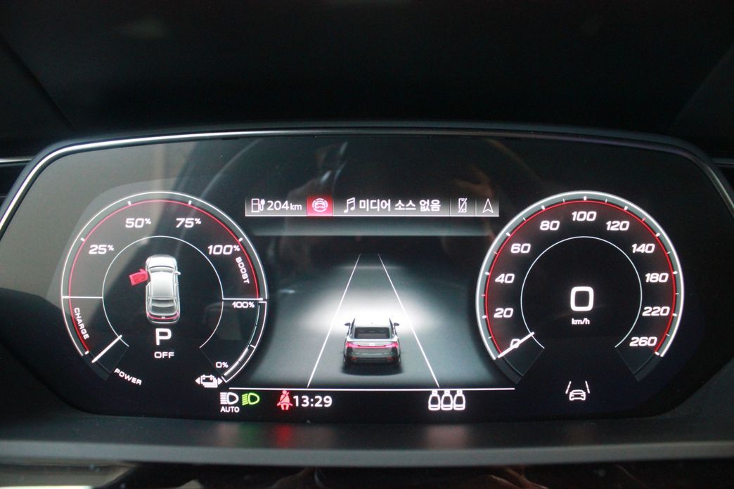 Audi Q8 e-tron 2024