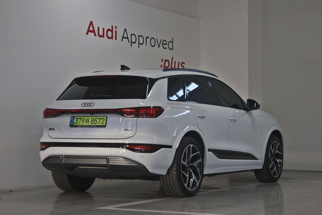 Audi Q6 e-tron 2025
