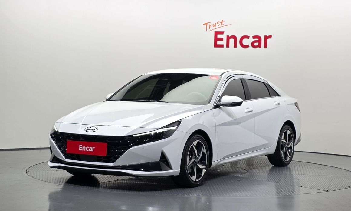 Hyundai AVANTE 2021