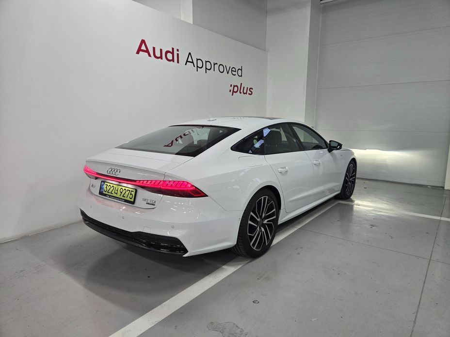 Audi A7 2024