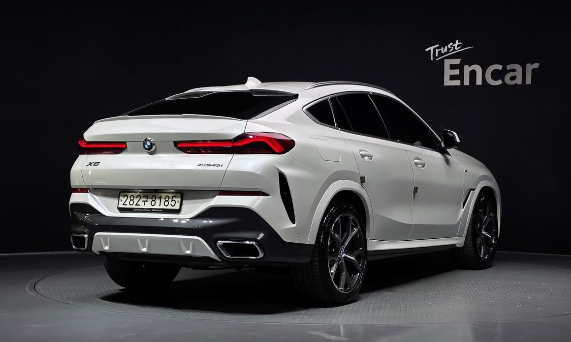 BMW X6 2022
