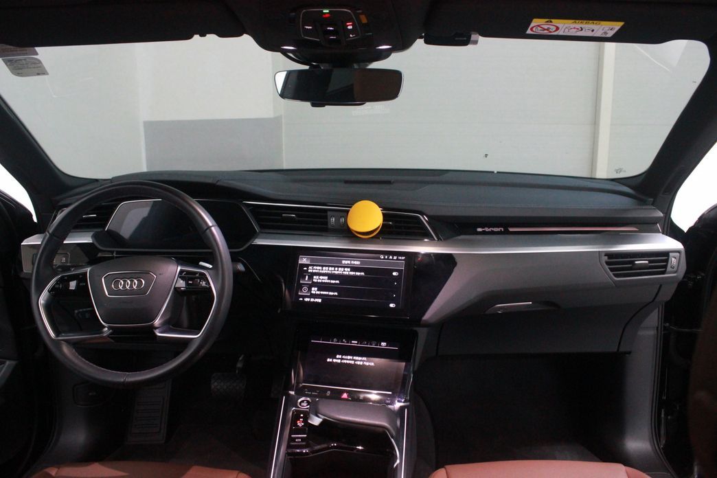 Audi Q8 e-tron 2024