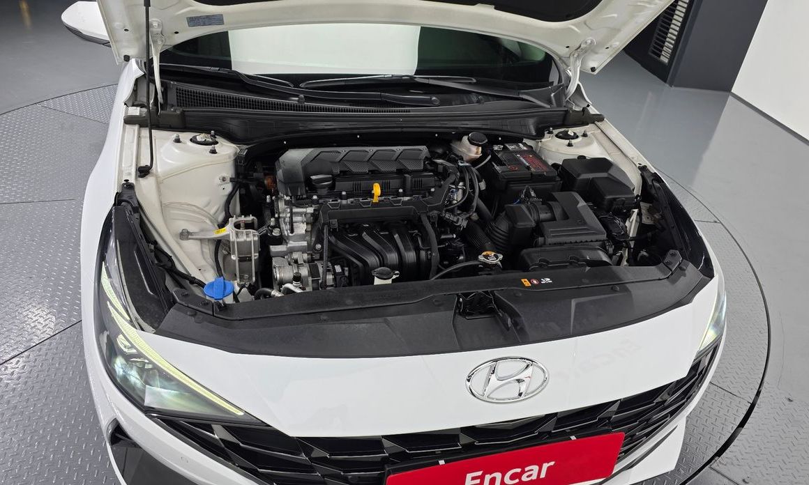 Hyundai AVANTE 2021