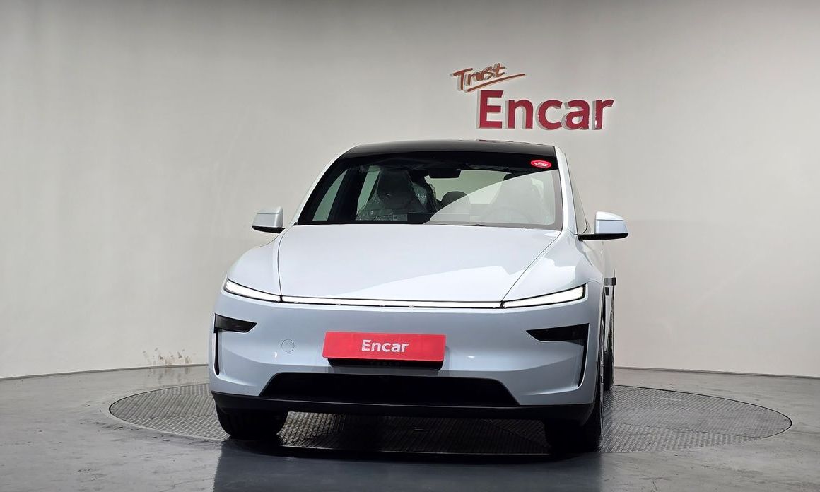 Tesla Model Y 2026