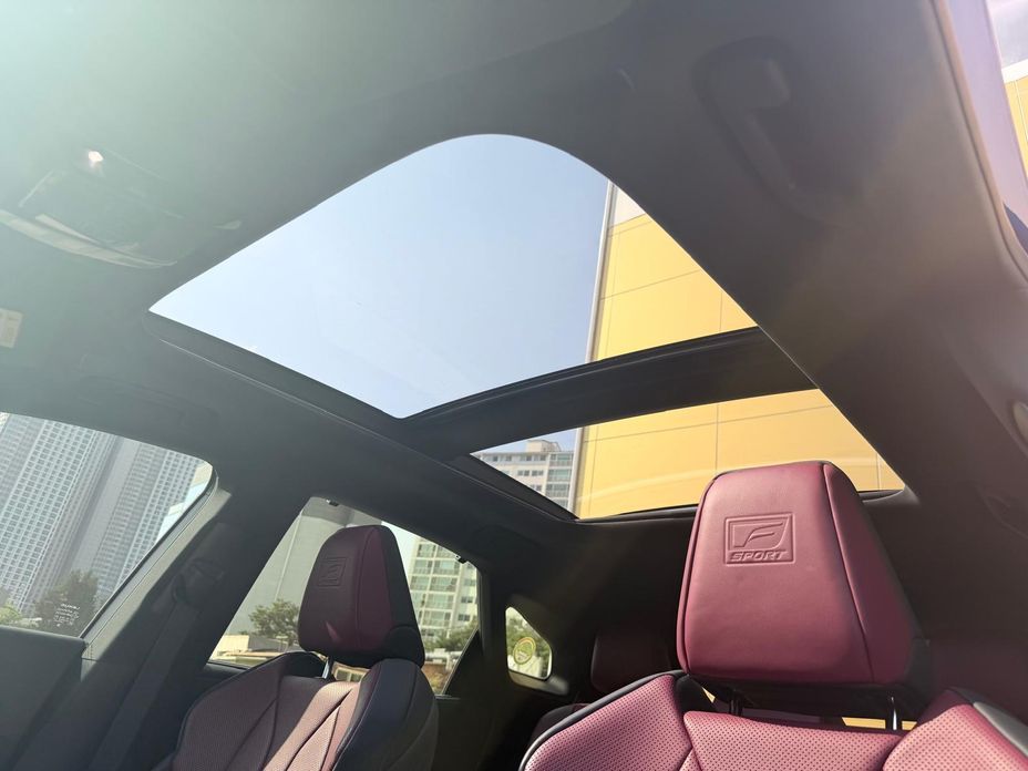 Lexus RX 2023