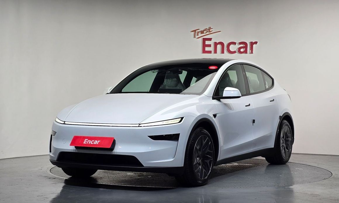 Tesla Model Y 2026