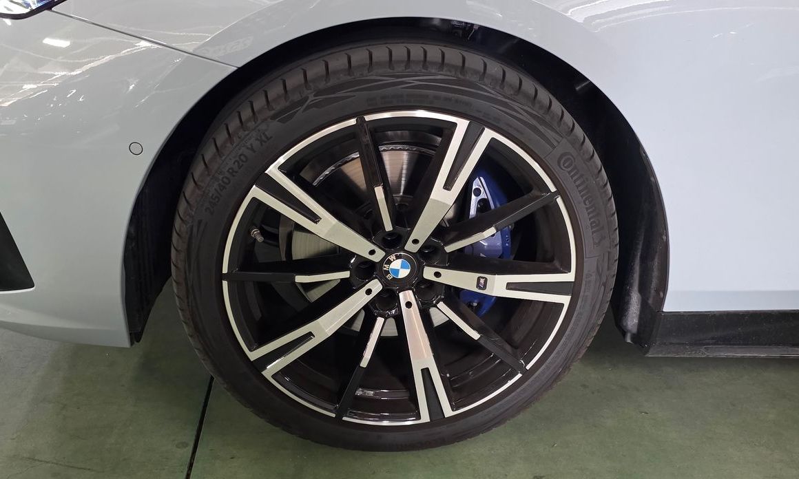 BMW 5-Series 2026