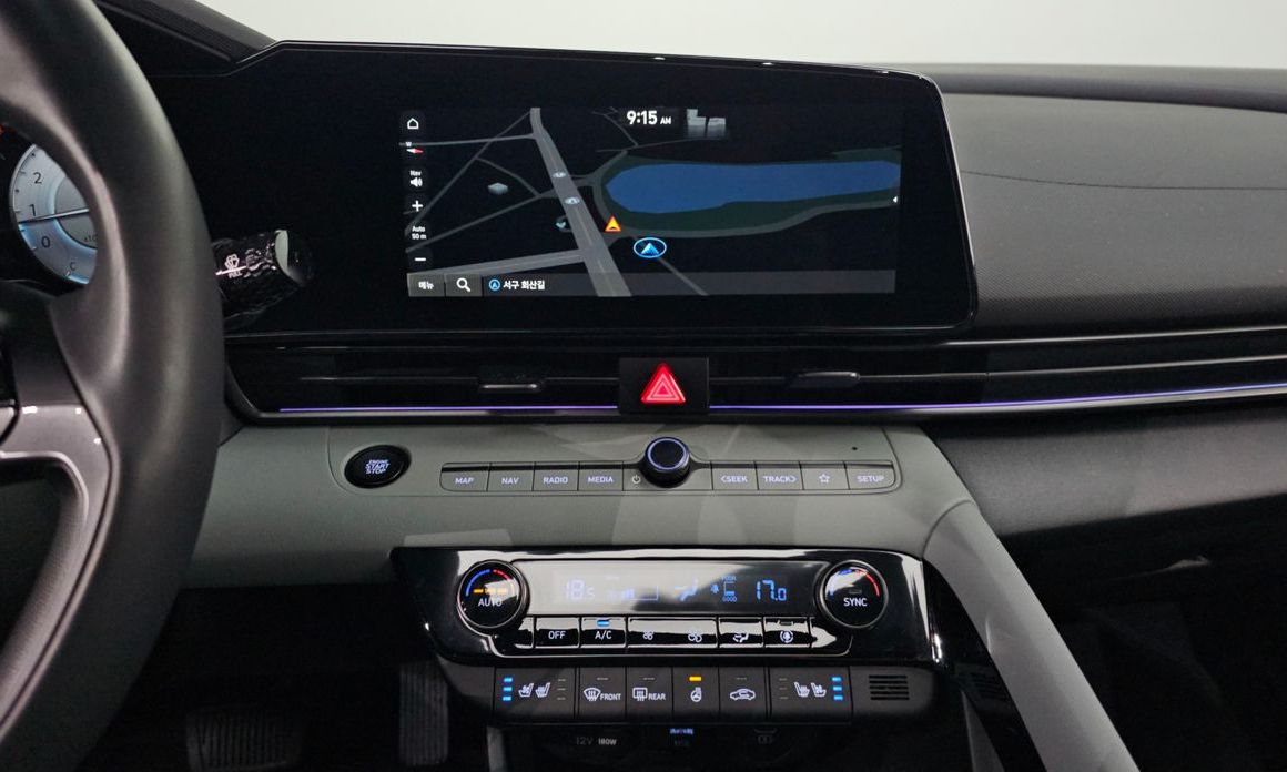 Hyundai AVANTE 2025