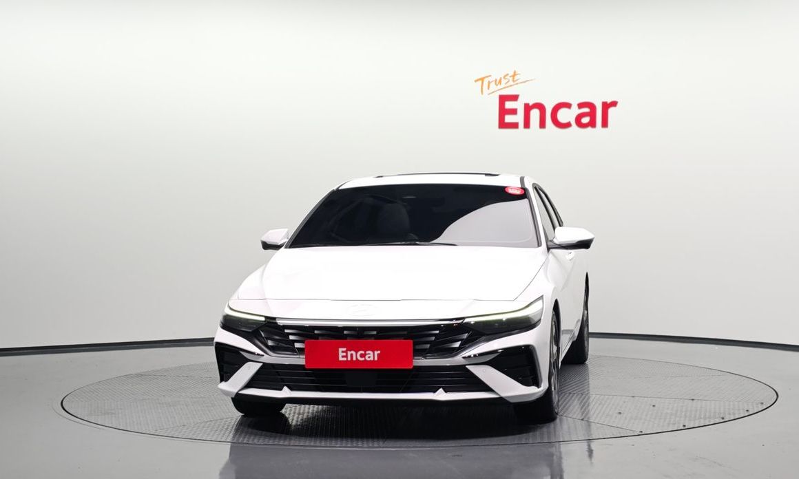 Hyundai AVANTE 2025