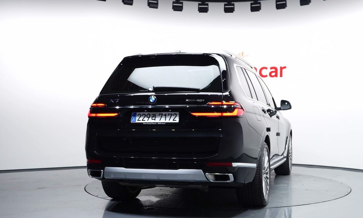 BMW X7 2024