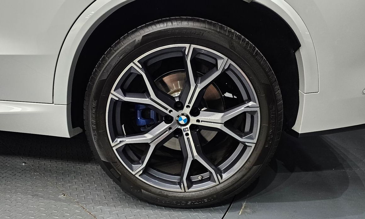 BMW X5 2025