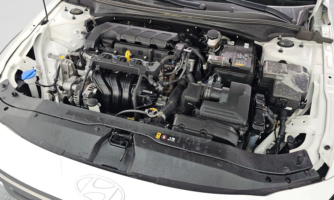 Hyundai AVANTE 2024