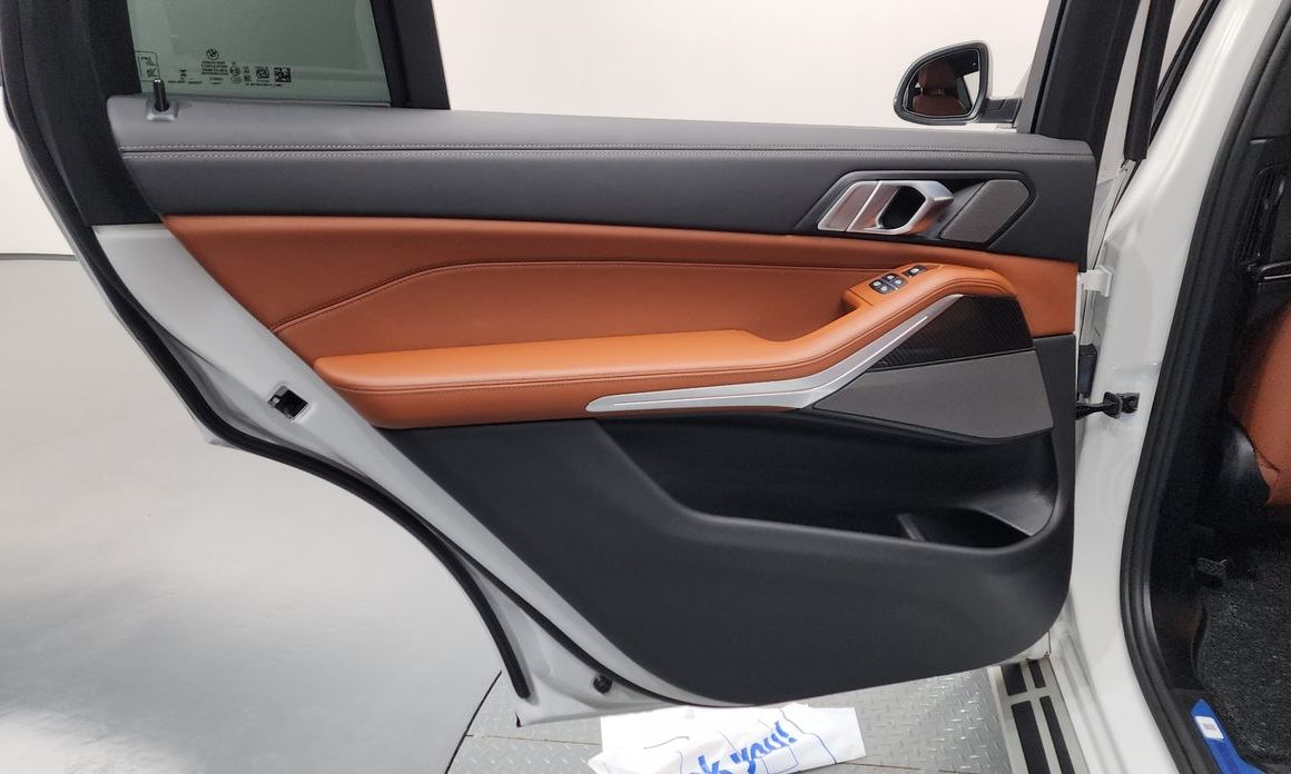BMW X7 2025