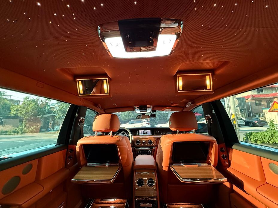 Rolls-Royce Phantom 2023