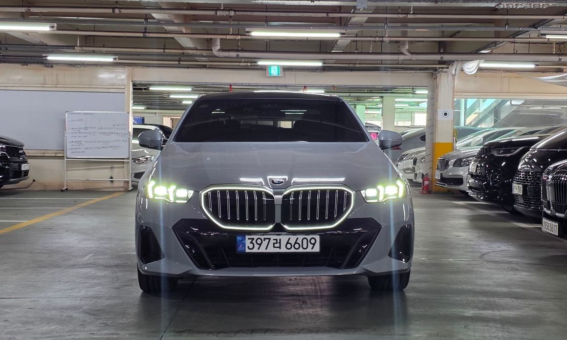 BMW 5-Series 2026