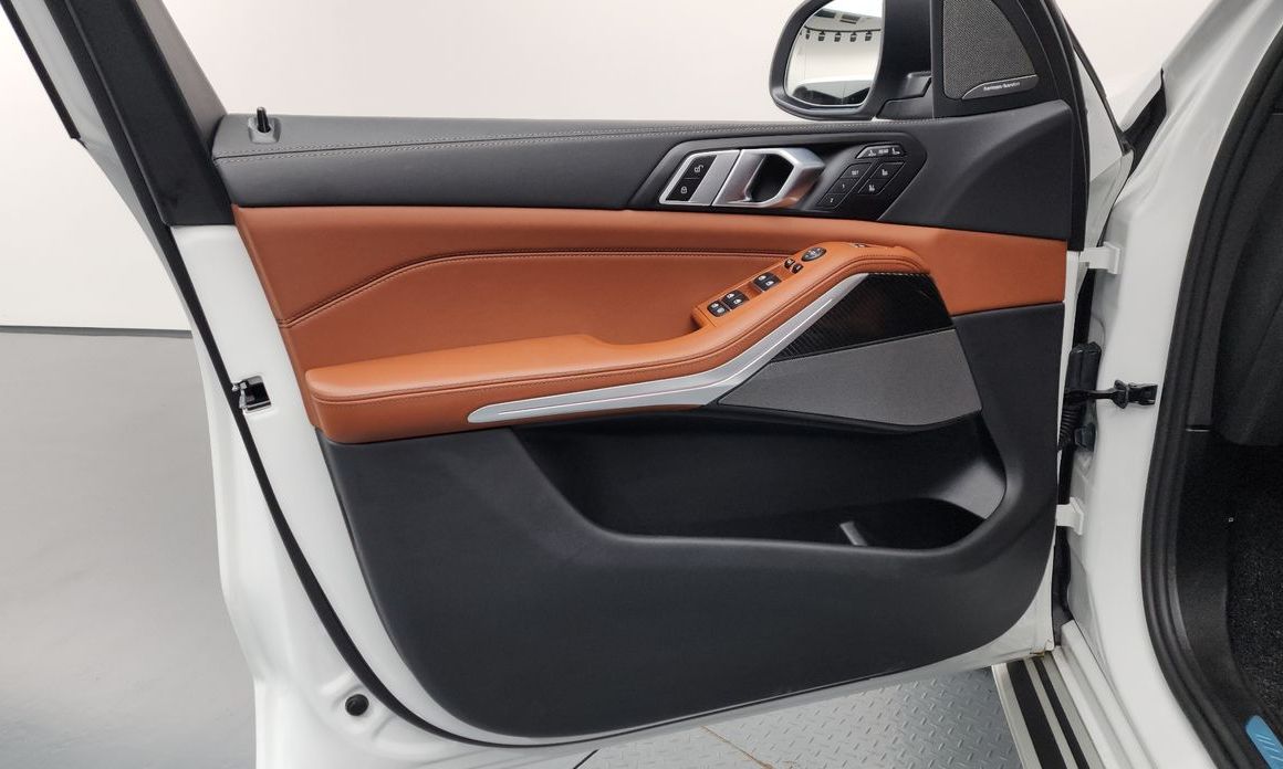 BMW X7 2025