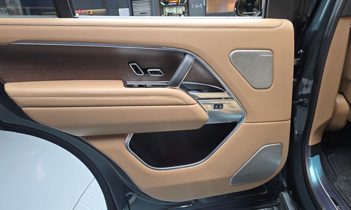 Land Rover Range Rover 2024