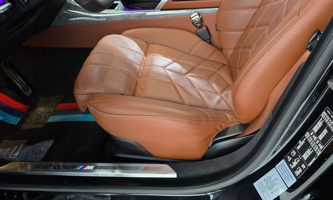 BMW 7-Series 2024