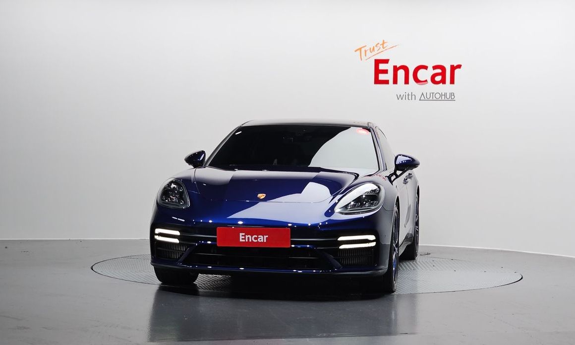 Porsche Panamera 2022
