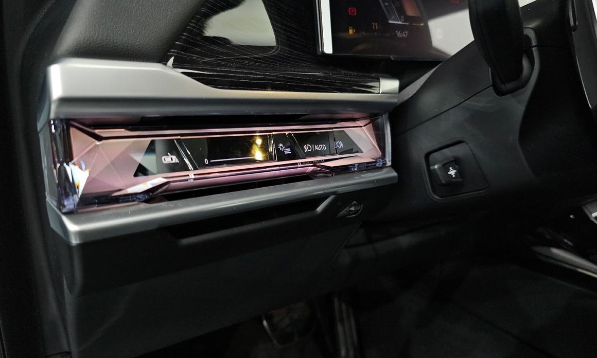BMW 7-Series 2025