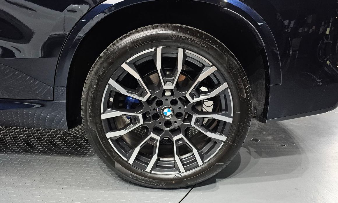 BMW X5 2025