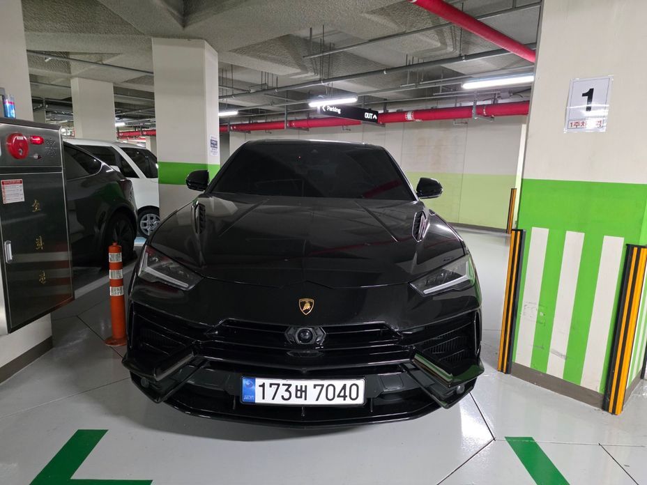 Lamborghini Urus 2024
