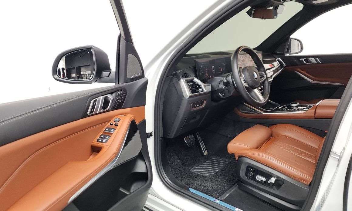 BMW X7 2025