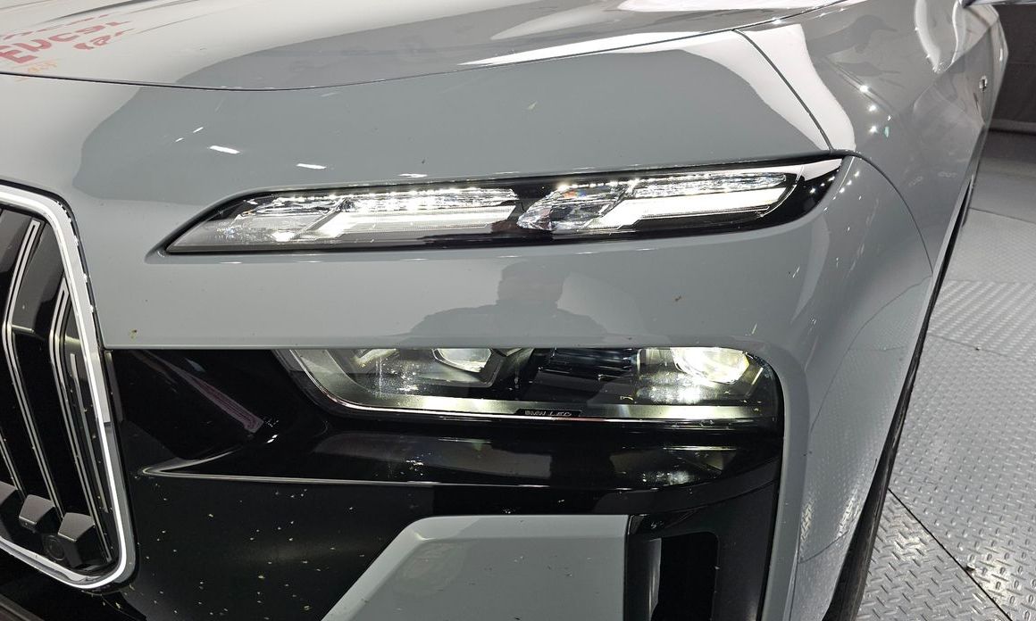 BMW 7-Series 2025