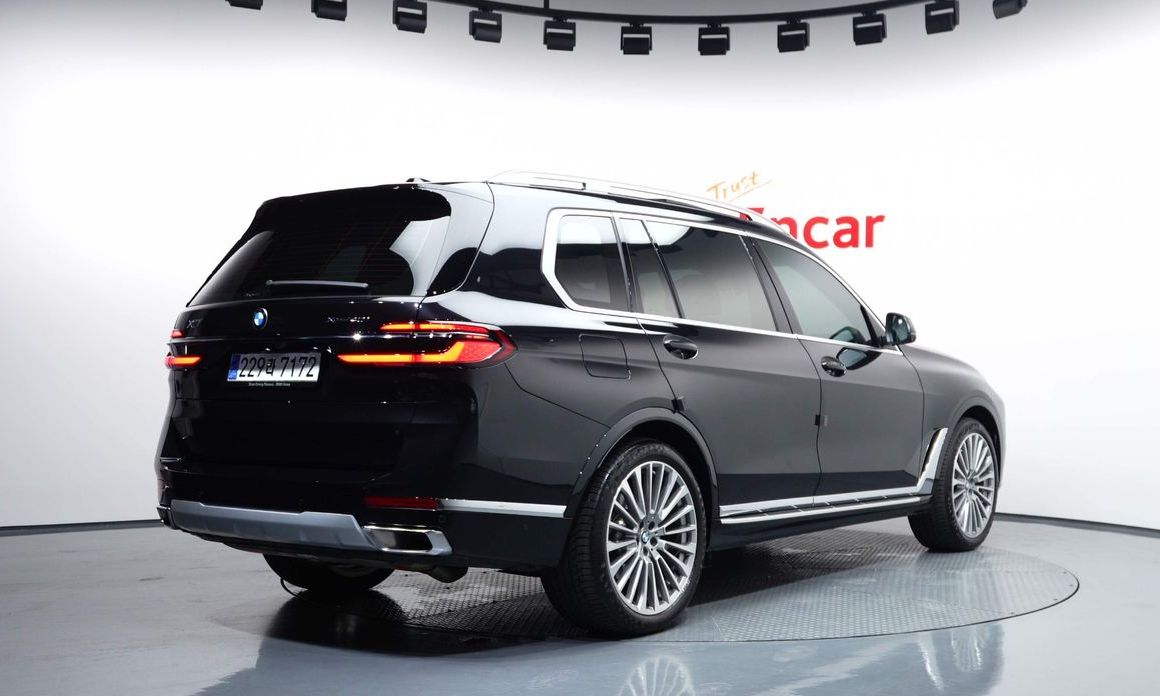 BMW X7 2024