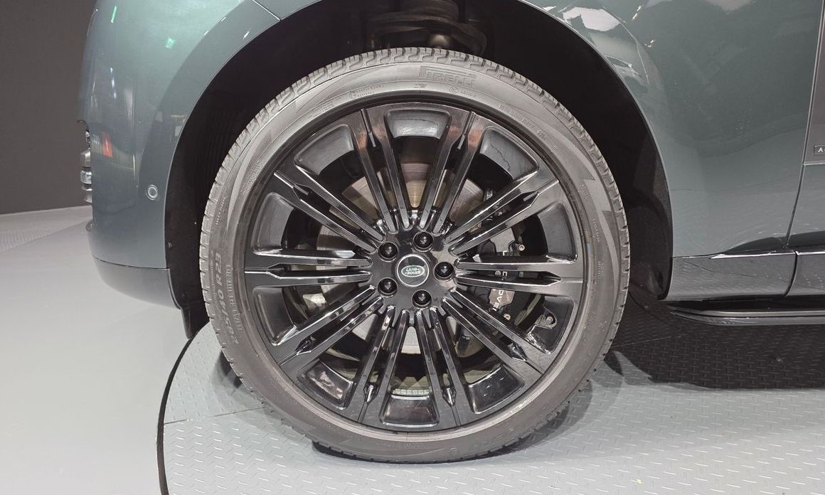 Land Rover Range Rover 2024