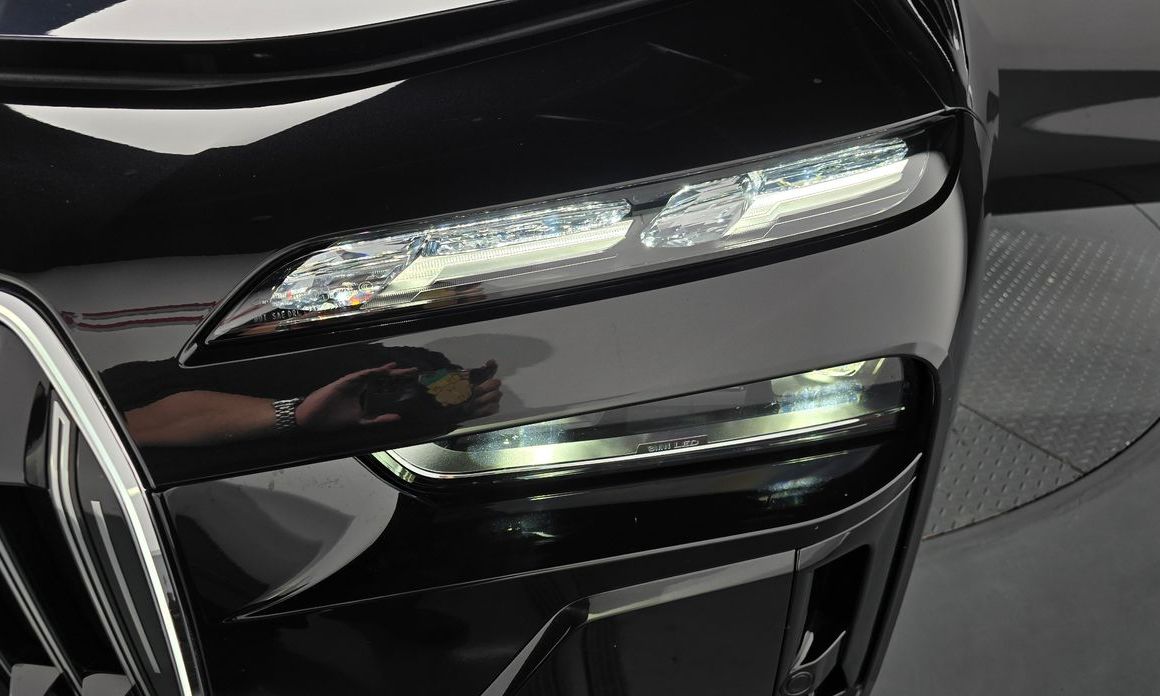 BMW 7-Series 2024