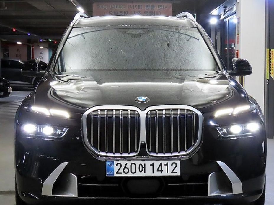 BMW X7 2024