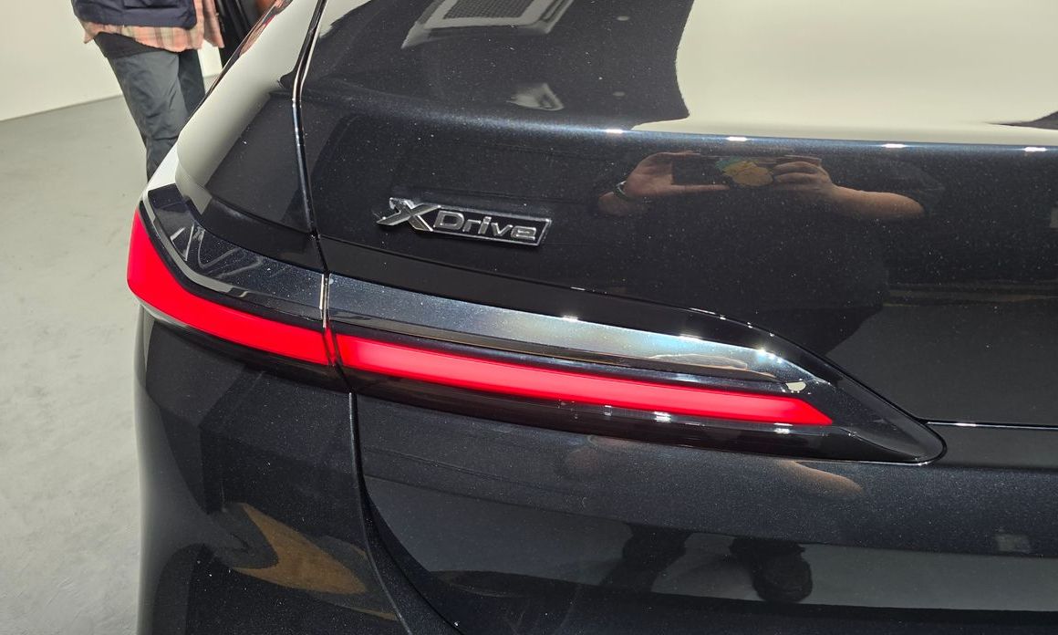 BMW 7-Series 2024