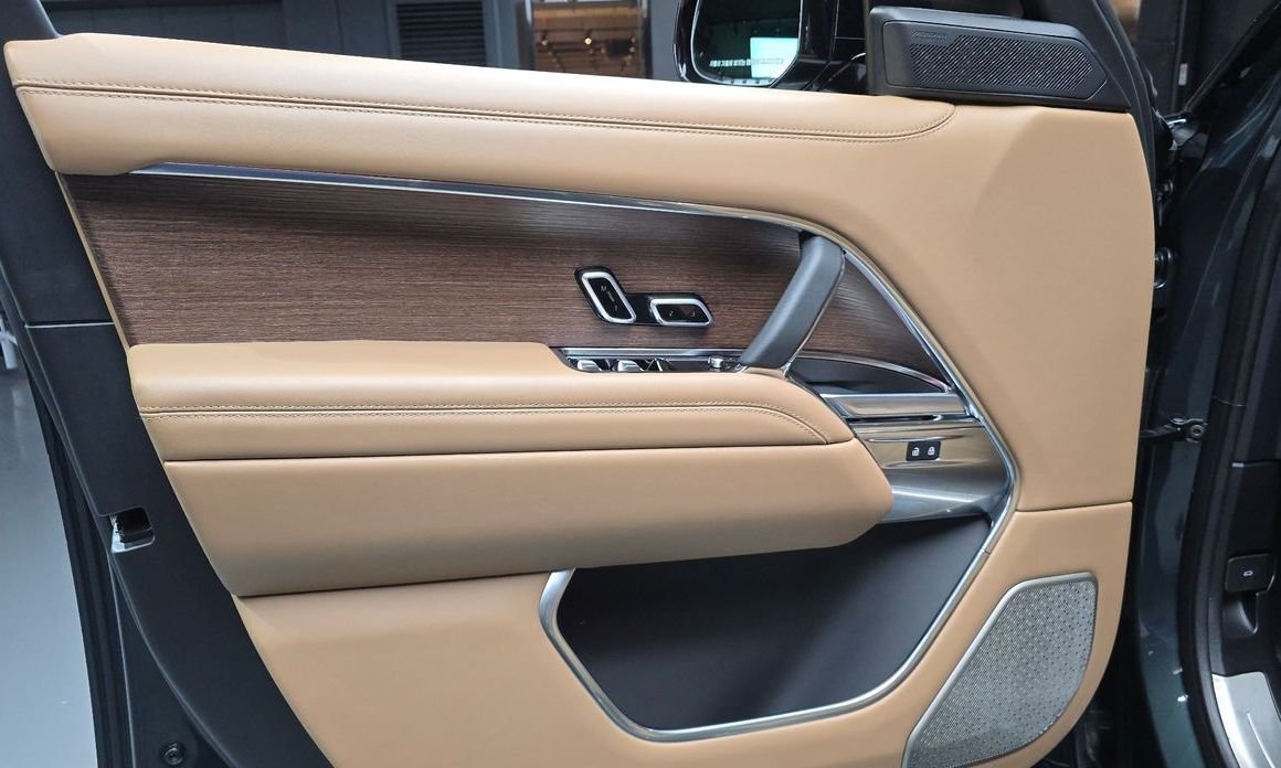 Land Rover Range Rover 2024