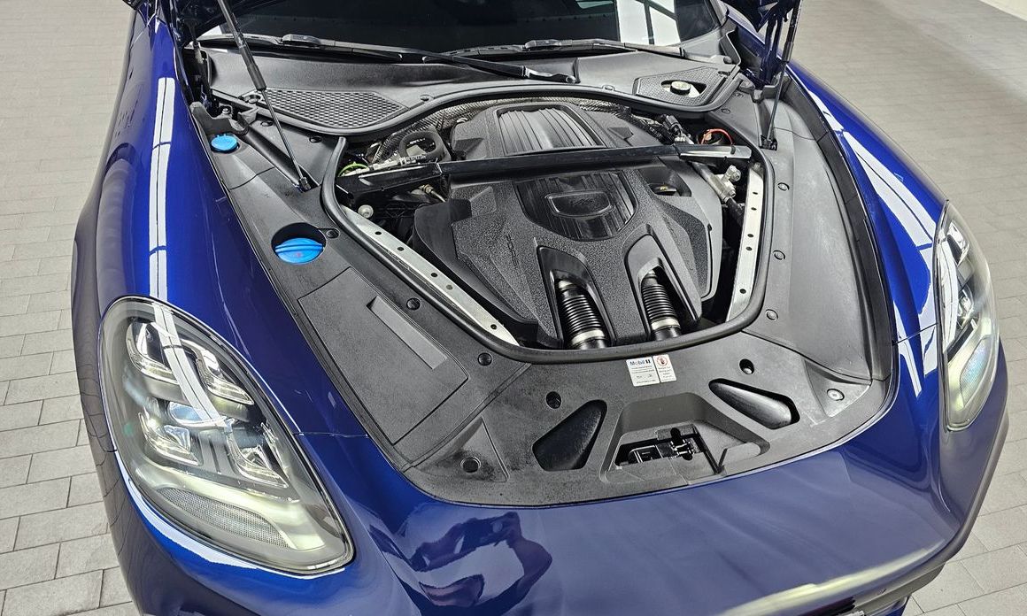 Porsche Panamera 2022