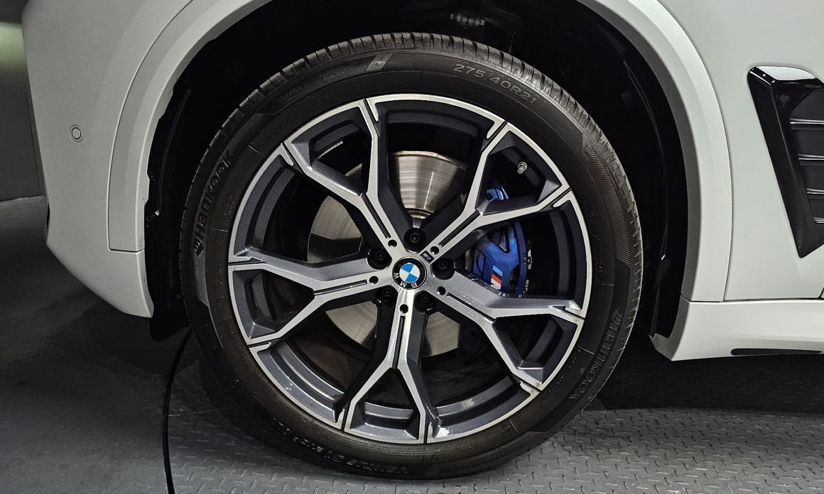 BMW X5 2025
