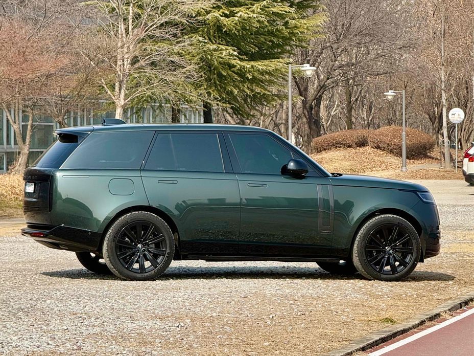 Land Rover Range Rover 2025