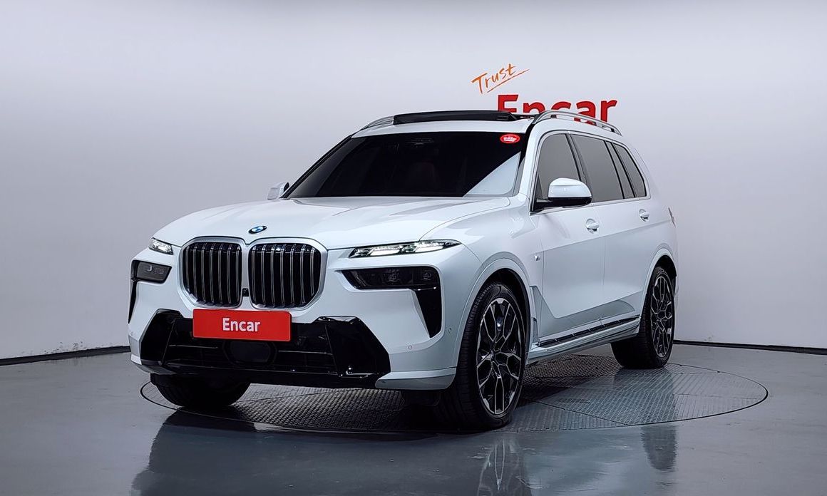 BMW X7 2025