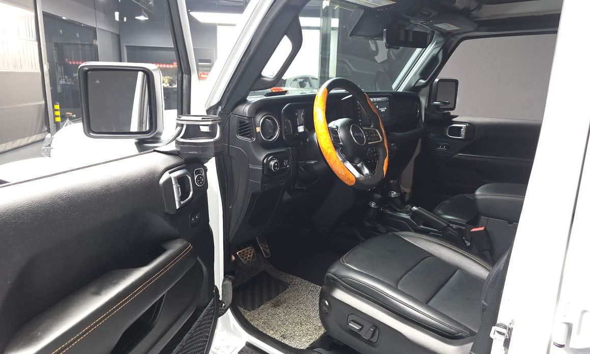 Jeep Wrangler 2024