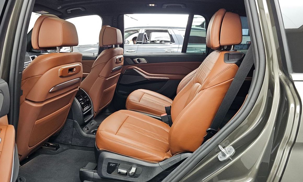 BMW X7 2025