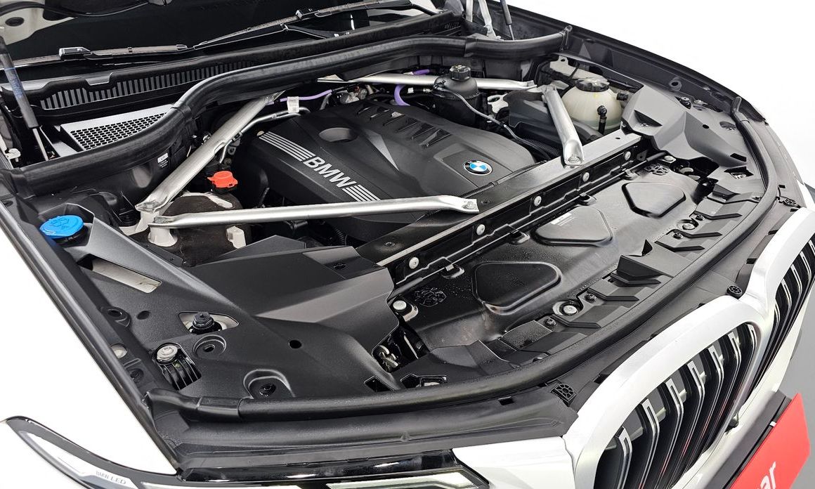 BMW X7 2025