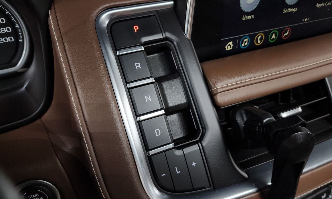 Chevrolet Surburban 2021