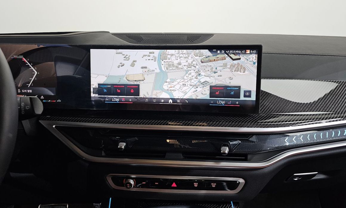 BMW X7 2025