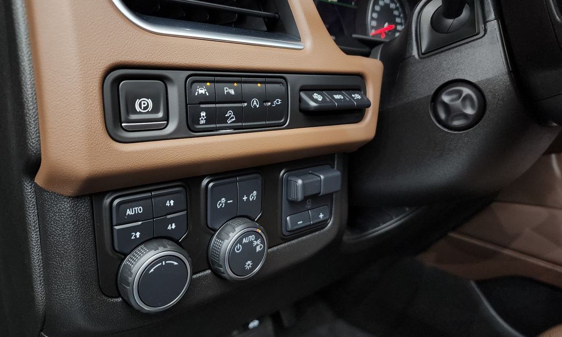 Chevrolet Surburban 2021