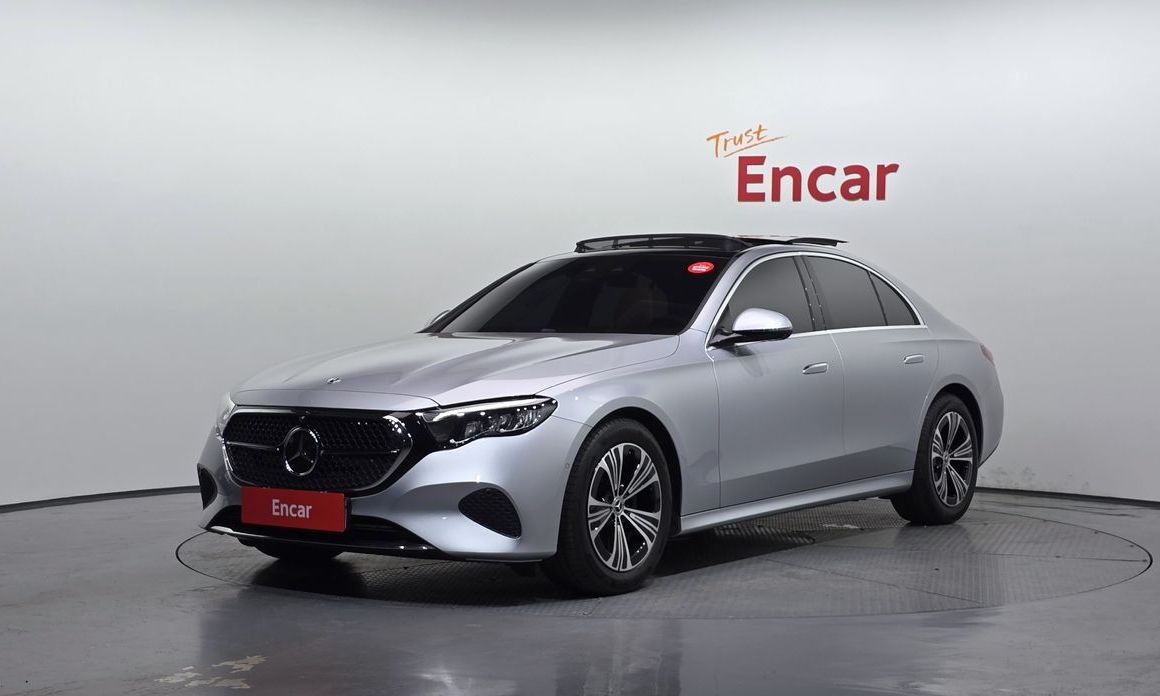 Mercedes-Benz E-Class 2025